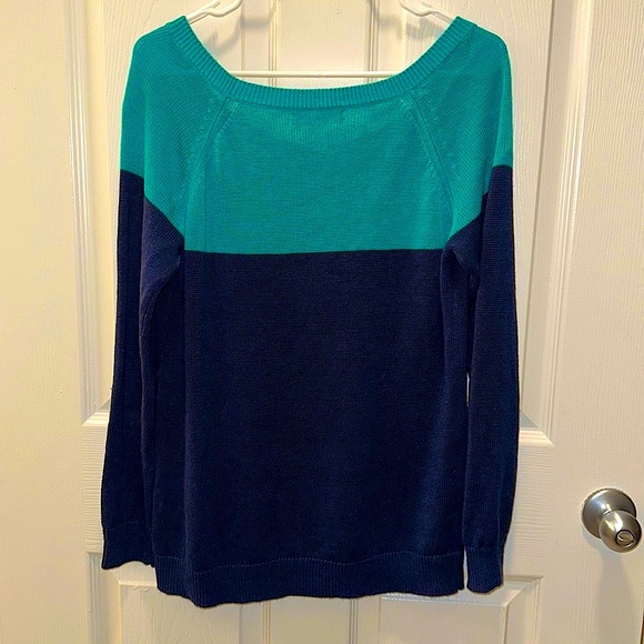Banana Republic color block navy blue & deep teal long sleeve sweater - Picture 2 of 7